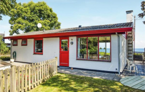 Cozy Home In Tranekær With Kitchen, Hov